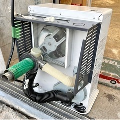 札幌市内配送可 美品 2010年製 トヨトミ FF式石油ストーブ FR-S36A 木造10畳/コンクリート15畳