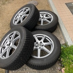 スタッドレスタイヤ　ブリザックDM-V3 17インチ