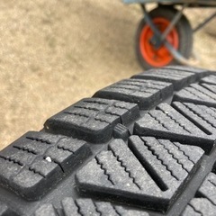 スタッドレスタイヤ　ブリザックDM-V3 17インチ