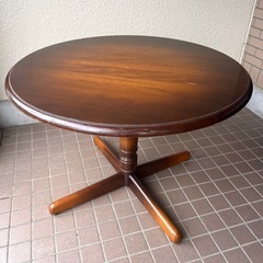 飛騨産業 天然木 丸テーブル キツツキマーク 濃茶