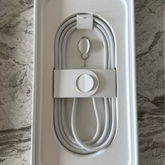 iPhone 16 Plus 256GB ホワイト