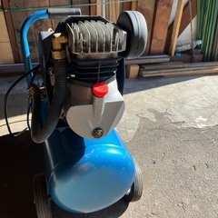 エアーコンプレッサー　ナカトミ産業