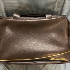 ２回ほど使用　値下げ19,800円→17,800円　反対側にミズノのビックロゴ　ミズノプロ　スポーツ用　野球　バック ボストンバッグ 黒 ショルダー 大容量 ブラック
