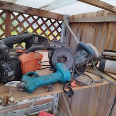 ジャンク　チェーンソー、草刈り機、電動工具一式 ジャンク チェーンソー、草刈り機、電動工具一式