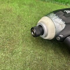 マキタ TD136DRFXB 充電式インパクトドライバー【野田愛宕店】【店頭取引限定】【中古】管理番号：ITIFXXW9RF9Q