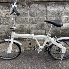 【20インチ折りたたみ】美品❗️超軽量❗️アルミフレーム　外装6段変速、泥除け付❗️リヤタイヤ新品❗️若林自転車　膳所店　SALE中❗️