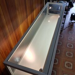 【岐阜市 手渡し限定】 レジカウンター ガラスショーケース 下段収納