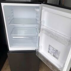 NO 589 🌈北九州市内配送設置無料✨🌈 2024年式　冷蔵庫 小型 2ドア 117L 新生活 ひとり暮らし 一人暮らし コンパクト 右開き オフィス 単身 おしゃれ ガンメタリック MAXZEN JR117ML01GM