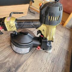 HITACHI65mm高圧ロール釘打機