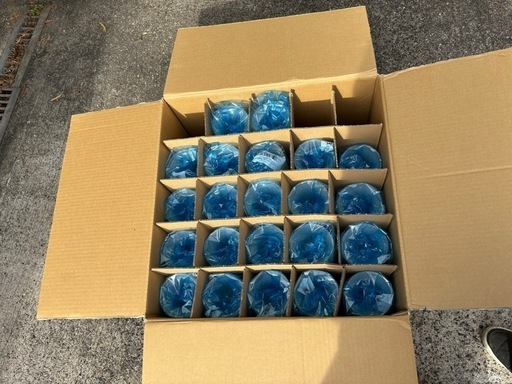 プラスチックカップ 本体+台座セット