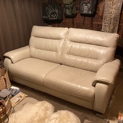 交渉中 ニトリ 3人掛けソファ J2806だったと思います 傷あり汚れあり  