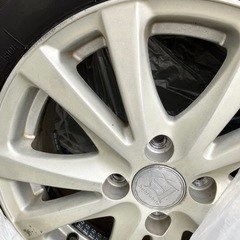 ホンダフィット、スタッドレスタイヤホイール付き4本セット
