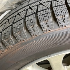 ホンダフィット、スタッドレスタイヤホイール付き4本セット