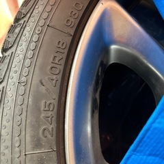 レクサス　アルミ付きタイヤ