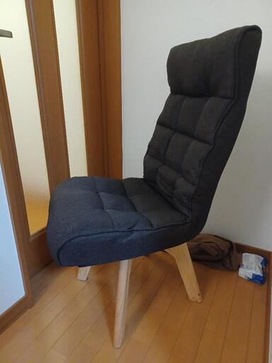 ダイニングチェアー　完成品　リクライニング　回転式　オシャレ　新品同様