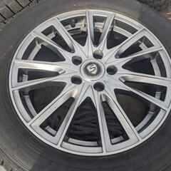 タイヤアルミホイール4本セット。アルファード10系20系には合います。30系には合いません。明日まで
