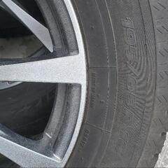 トヨタライズ　スタッドレスタイヤ