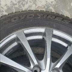 トヨタライズ　スタッドレスタイヤ