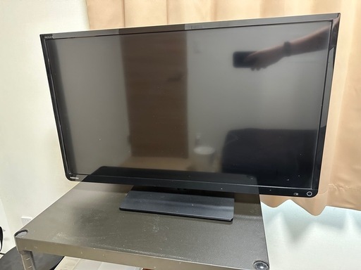 東芝　REGZA  32S8　32型テレビ