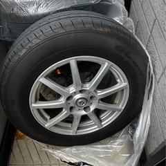タイヤ＋ホイール   R16 PCD 114,3 x 5 