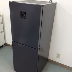 （10/26受渡済）JT9716【IRISOHYAMA/アイリスオーヤマ 2ドア冷蔵庫】美品 2022年製 IRSN-15B-HA 家電 キッチン 冷蔵冷凍庫 右開き 153L