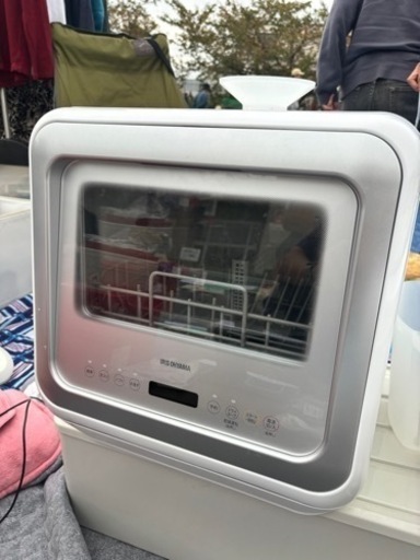 ！格安！食器洗い機　食洗機　アイリスオーヤマ