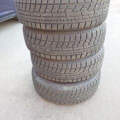 【値下げ2万→1.3万】スタッドレスタイヤ(冬用) 195 65 R15 【23年製】1シーズン使用