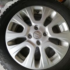 お取引中★スタッドレスタイヤ15インチ