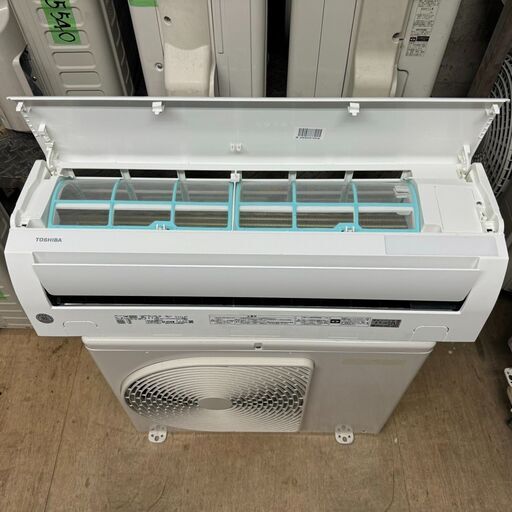 K05194 中古エアコン 東芝 2022年製 主に6畳用 冷房能力 2.2KW /
