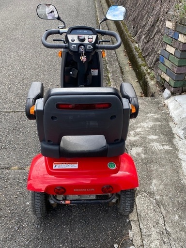 ホンダ4輪セニアカー モンパル 電動車いす、電動カー 電動四輪車いす