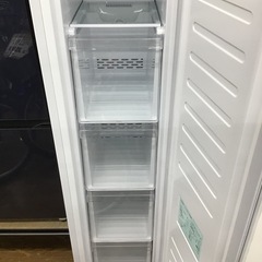 #J-24【ご来店頂ける方限定】AQUAのスリム冷凍庫です