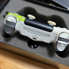 SONY PS4 Pro 1TB＋純正縦置きスタンドセット SONY PS4 Pro 1TB＋純正縦置きスタンドセット