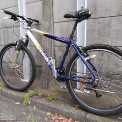 MERIDA　メリダ　２６インチのMTBです。