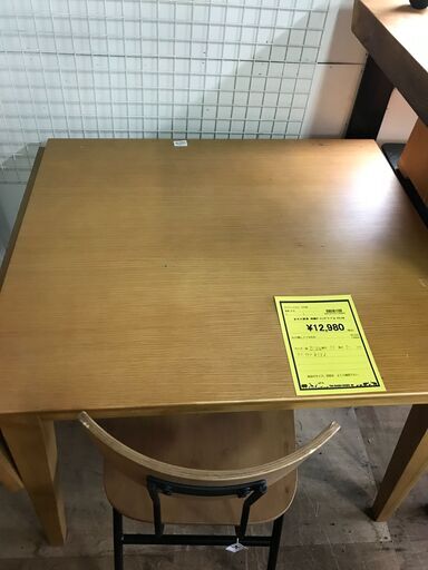 【FU1257】★大川家具 伸縮ダイニングテーブル ナチュラル  テーブル 家具 クリーニング済 堺市 深井 【ジャングルジャングル深井店】 FU1257】☆大川家具 伸縮ダイニングテーブル ナチュラル テーブル 家具