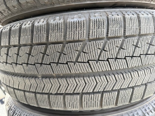BRIDGESTONE(ブリヂストン) BLIZZAK (ブリザック) VRX3の16インチの 
