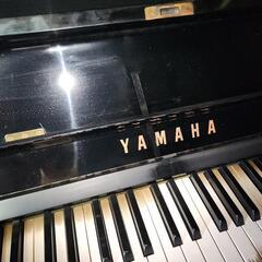 引き取り限定　YAMAHA ピアノ U2G 日焼け有り 