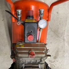 コンプレッサー　ZA5050 実動　大容量　100V