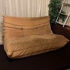 リーンロゼトーゴ  2人掛けソファー　