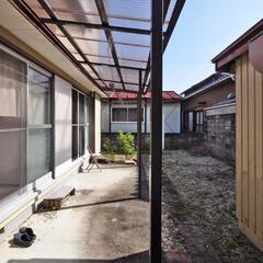 大きめ！テラス屋根 洗濯物干し場