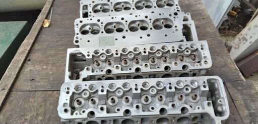 Mベンツ107-126-V8エンジンリペアー済みシリンダーヘツトセツト