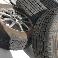 スタッドレスタイヤ プリウス