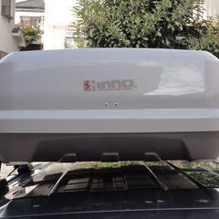 inno ルーフボックス BR220 ホワイト 中古 左開き ルーフBOX 小型車、軽自動車用