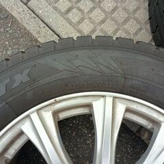 アルファード30型用スタッドレスタイヤ