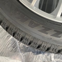 今日まで値段最終決定スタッドレスタイヤ　新品　VRX2  ホイール付　軽自動車　ブリヂストン