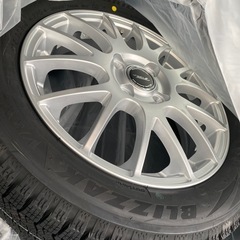 今日まで値段最終決定スタッドレスタイヤ　新品　VRX2  ホイール付　軽自動車　ブリヂストン