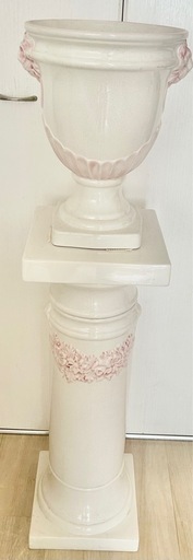 景徳鎮　孔雀装飾 大花瓶 陶器製 中国美術？ 特大花瓶 景徳鎮？ 孔雀 装飾壷 金彩 /SL2 景徳鎮 孔雀