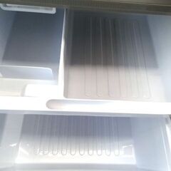 シャープ 冷凍冷蔵庫 SJ-W352C 350L 3ドア 左右開き どっちもドア 節電モード ナノ低温脱臭触媒   2017年製☆店頭お引き取り歓迎【自社配送は札幌市内限定】札幌市白石区