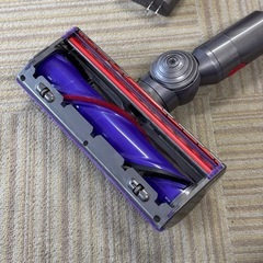 【超美品‼️】ダイソン V10 コードレススティッククリーナー サイクロン式掃除機 ハンディ掃除機