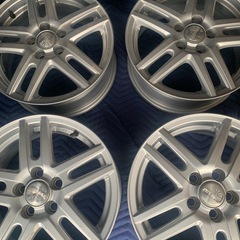 【中古】中古ホイール 15インチ 4本セットウェッズ RAVRION(ラブリオン)15x6J/+45/100/5Hシルバー/スポーク