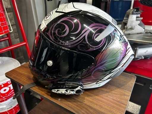SHOEIヘルメットビーコム付き
